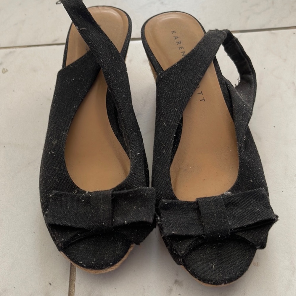 Women sandals